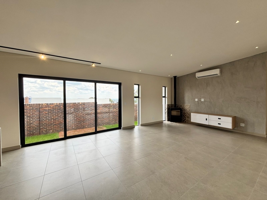 To Let 3 Bedroom Property for Rent in Helderzicht Eco Estate North West